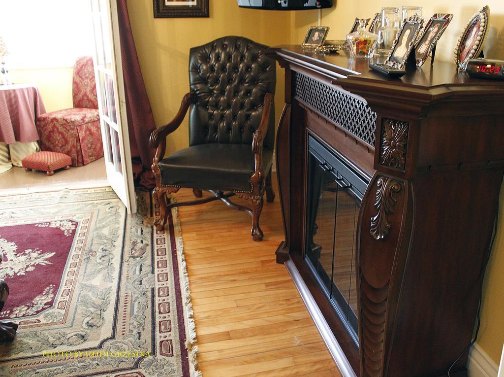 Talwood Manor B&B Порт-Колборн Номер фото